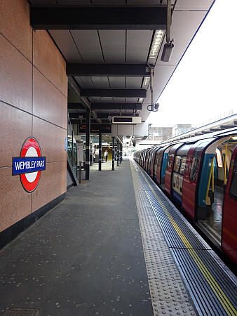 Wembley Park Station Platforms