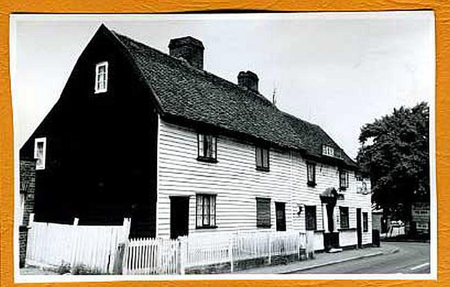 Maltsters Arms, London Road, Abridge