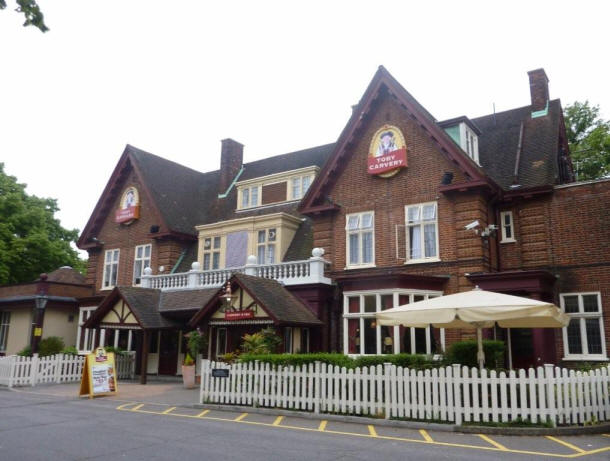 Bald Faced Stag, High Road, Buckhurst Hill - in May 2010