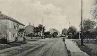 Brick & Tile in foreground on the left, circa 1935