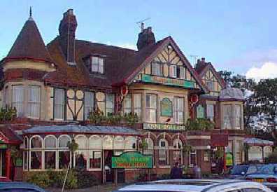 Anne Boleyn, Southend Road, Eastwood