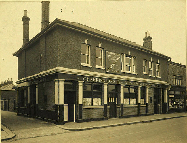 Half Moon, 26 High Street, Epping - in 1930