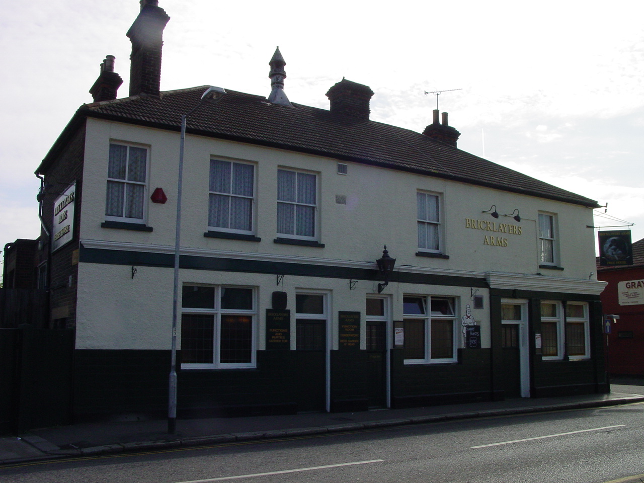 Bricklayers Arms, Bridge Road, Grays