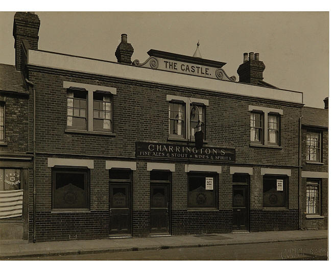 Castle, Argent Street, Grays Thurrock - in the 1930s