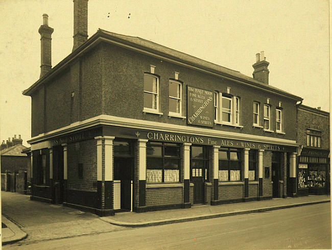 Half Moon, Broadway, Grays Thurrock - in 1930