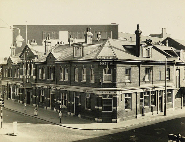 Queens Hotel, Orsett Road/High Street, Grays Thurrock