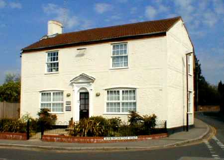 Yorkshire Grey, Robinsbridge Road & Stoneham Street, Coggeshall 2002