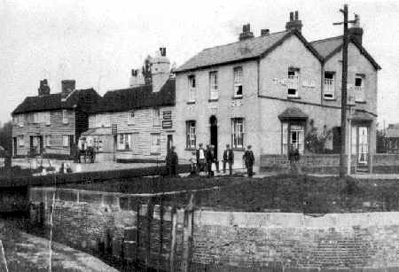 Old Ship, Heybridge Basin circa 1925