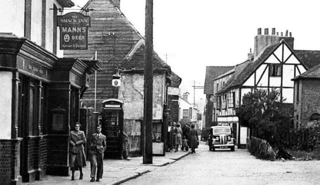 Smack, High Street, Leigh - 1950