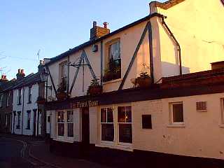 Peter Boat, High Street - 19th December 1999