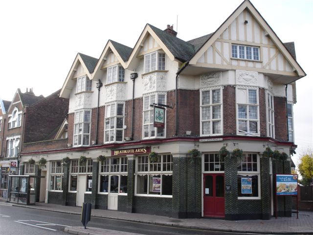 Heathcote Arms, Grove Green Road, Leytonstone - in November 2006