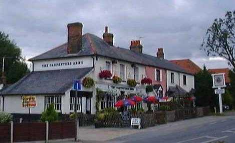 Carpenters' Arms, Thornwood Common, North Weald Bassett in 21st July 1999