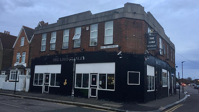 Lord Stanley, 15 St Mary’s Road, Plaistow, E13 - in December 2018