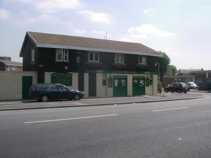 Carpenters Arms, Carpenters Road - in June 2006