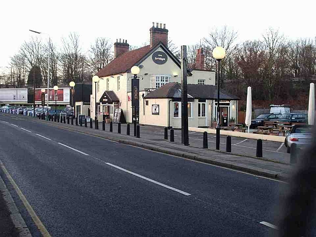 Bridge House, Upminster 2004