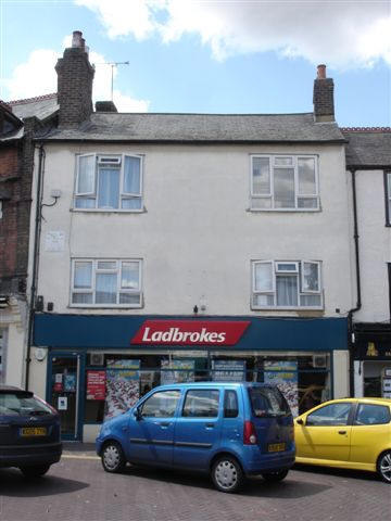 Three Tuns, Market Place, Waltham Abbey - in July 2007