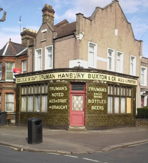 Off Licence, 106 Edward Road, Walthamstow