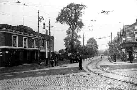 Royal Standard, Higham Hill/Clay Street/Black Horse Lane, Walthamstow