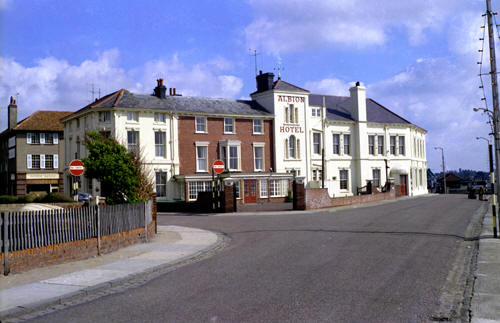 Albion Hotel, Walton in 1950 - Photo by Putmans Photographers