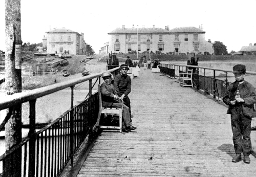 Kents Hotel, Walton - Photo by Putmans Photographers