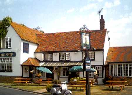 Ship, West Hanningfield 6th August 2003