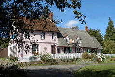 Coach & Horses, Wicken Bonant