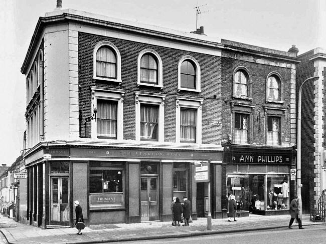 Beaufoy Arms, 18 Lavender Hill & Wycliffe road, Battersea - in 1970