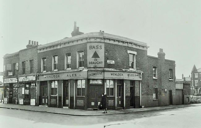 Locomotive, 35 Thessaly Road & Etruria street, Battersea SW8 - in 1953