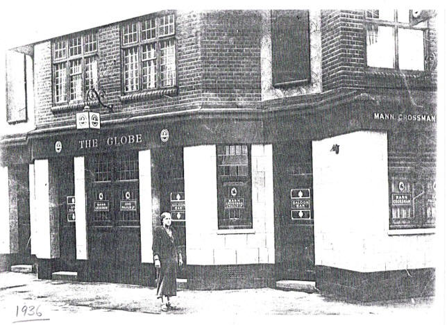 Globe, 109 Columbia Road, Bethnal Green E2 - circa 1936 with Bertha How