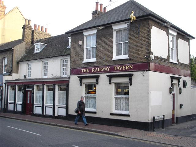 Railway Tavern, 38 High Street, Bexley - in November 2007