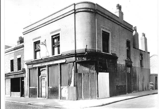 Sherwood Arms, 118 Bow Common Lane - in 1953 prior to demolition