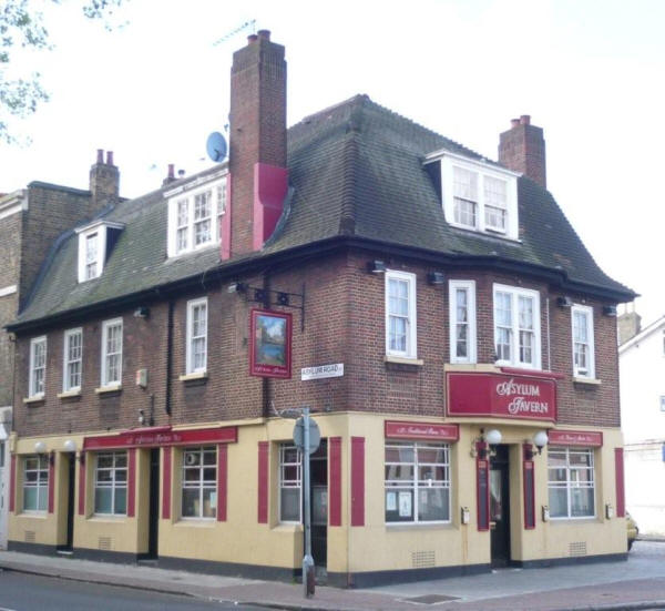 Asylum Tavern, 40 Asylum Road, London, SE15 - in May 2009