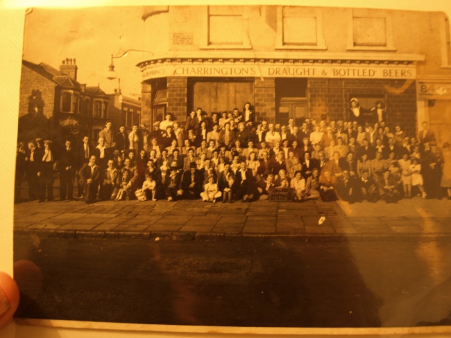 Sailor Prince, Gordon Road, Peckham in 1944 - Edwin and Olive Hills were the publicans