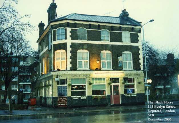 Black Horse, 195 Evelyn Street - in December 2006