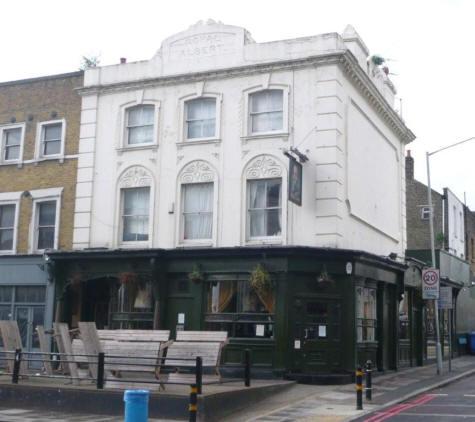 Royal Albert, 460 New Cross Road, SE14 - in April 2009