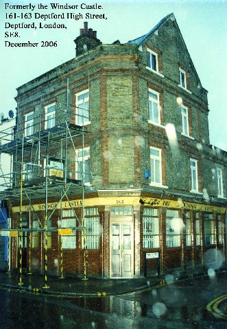 Windsor castle, 161 - 163 Deptford High Street - in December 2006