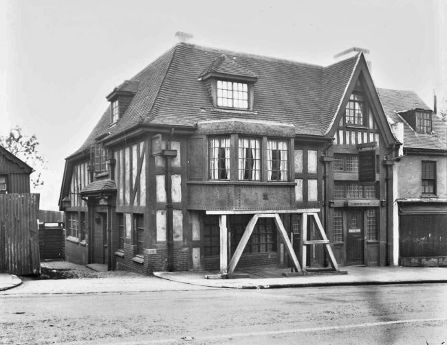 Horse and Groom, 60 & 62 Blackheath Hill, Greenwich - in 1942 after the rebuild and the bow window is already being supported by timber after subsidence. 