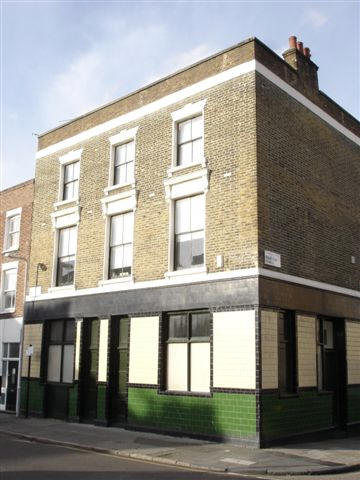 Royal Oak ,  83 Wilton Way - in January 2007