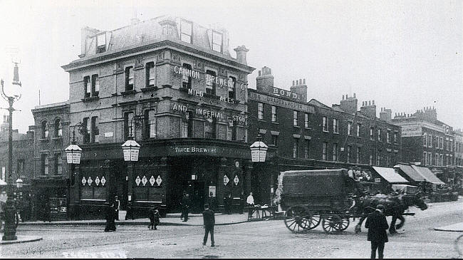Three Brewers, 196 Essex Road, Islington, an early photograph