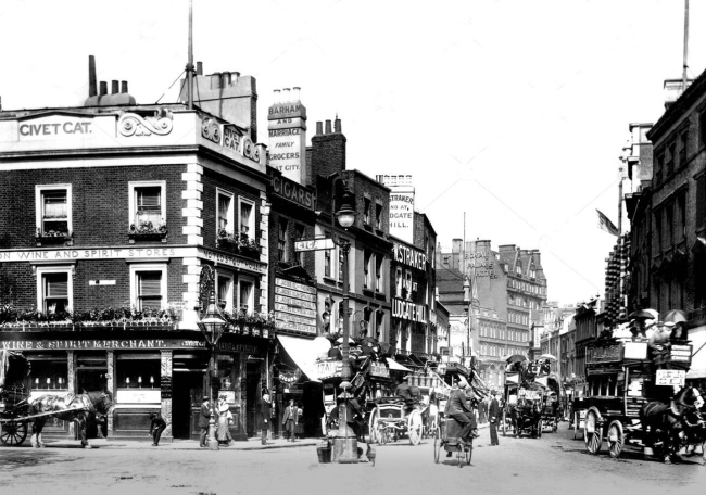 Civet Cat, 74 Kensington High Street - the original pub  in 1899, looking eastwards.