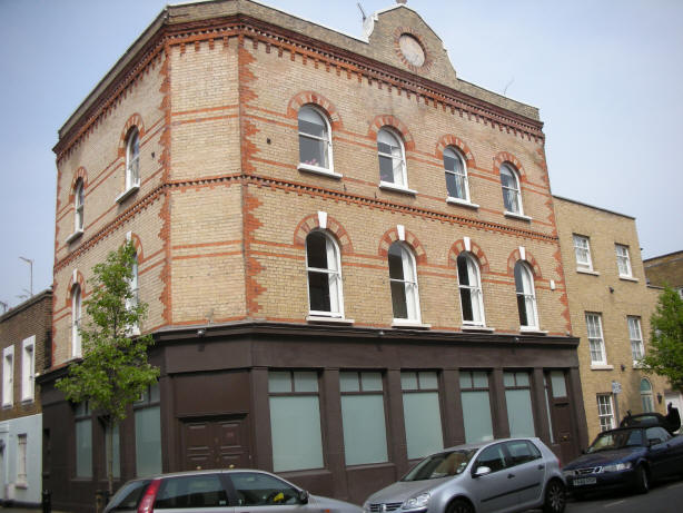 Alderman, 37 Stannery Street, London SE11 - circa 2007