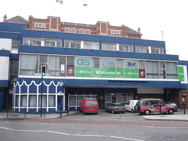 Oval Tavern, Kennington Oval, SE11 - in August 2007