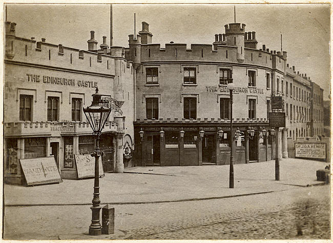 Edinburgh Castle, Rhodeswell Road, E14