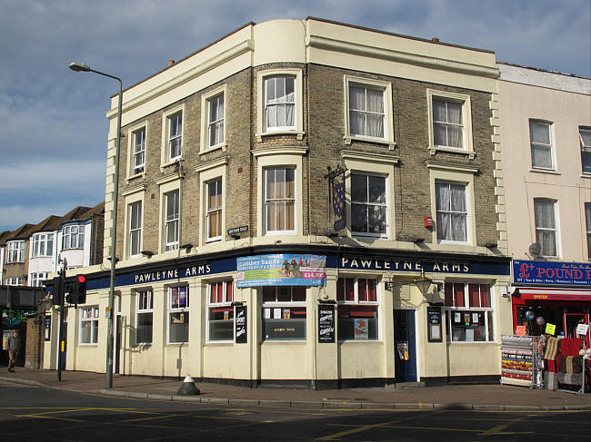 Pawleyne Arms, 156 High street, Penge - in 2017