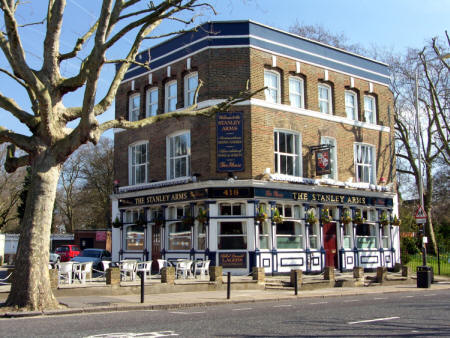 Stanley Arms, 418 Southwarp Park Road, Rotherhithe - in March 2009