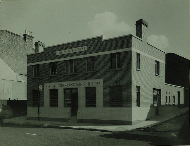 White Horse, 297 Rotherhithe Street, Rotherhithe - rebuilt in 1939