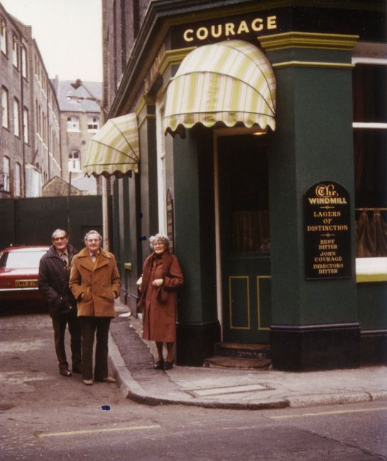 Windmill, 52 Park Street, SE1 before being demolished, with ‘John (known as Jack) Roberts’ (left), ‘Doris’ (right) and her husband ‘Bill’ in the middle