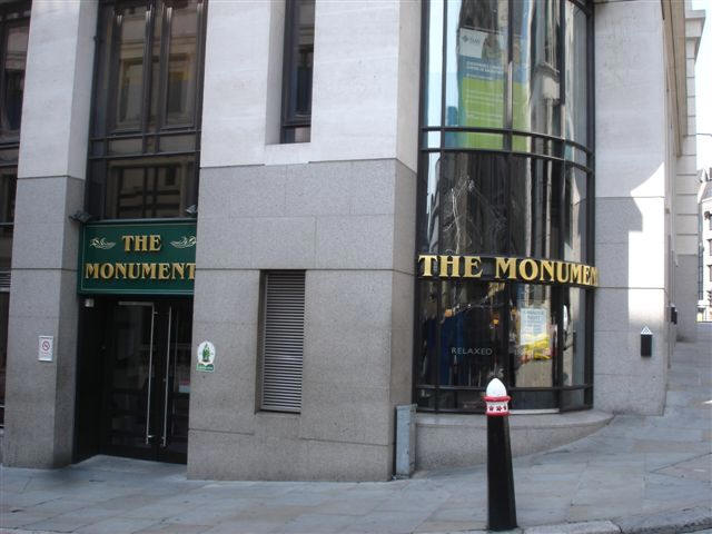 Monument, 18 Fish Street Hill, EC3 - in August 2007