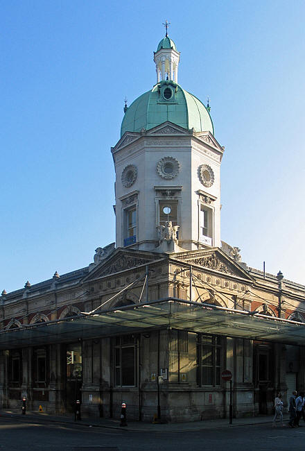 Griffin Tavern, 12 Central Markets, Smithfield, St Sepulchre - in June 2013