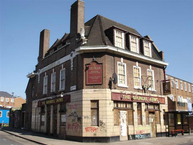 Arundel Arms, 146 Boleyn Road, N16  - in May 2007